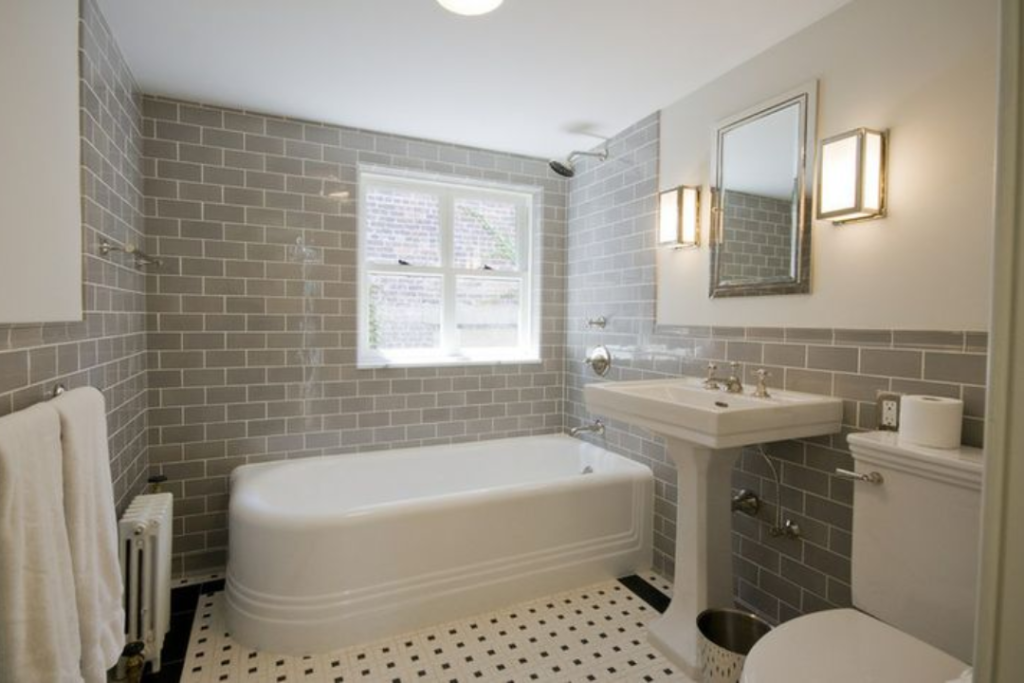 10 Trendy Bathroom Panelling Ideas (2026 Guide for UK Homes) 1 Light Colours and Glossy Surfaces Bathroom